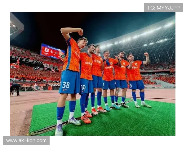 泰山官宣续约前U20队长五年