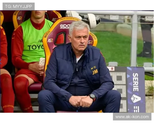 罗马合同续约事务暂时待命 罗马合同续约事务暂时待命